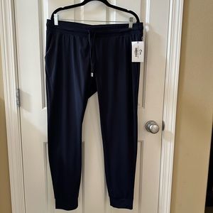 ZYIA Dark Navy Motion Joggers size XXXL, NWT